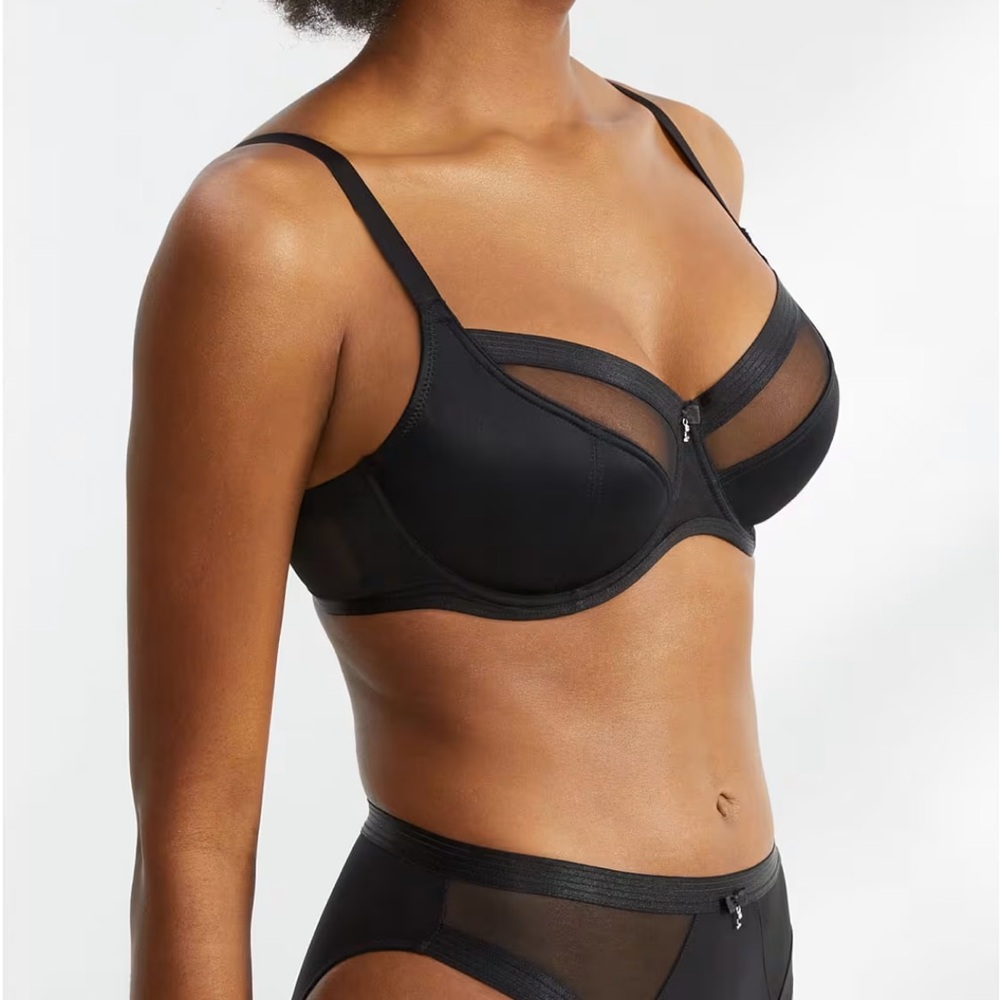 NWT Pour Moi Viva Luxe Side Support Bra